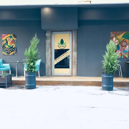 Gvar Apartahotel 2*